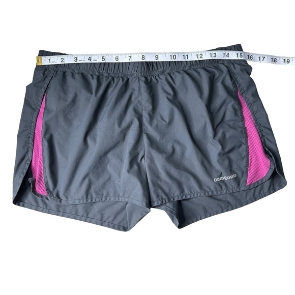 Patagonia Strider Running Shorts. Size Medium - Picture 4 of 7